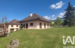 Oyonnax, Auvergne-Rhône-Alpes 01100