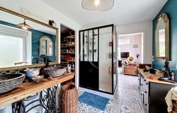 CHATELAIN, Pays de la Loire 53200