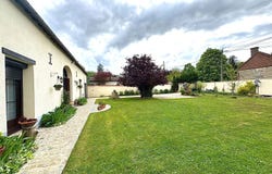 La Madeleine-de-Nonancourt, Eure 27320