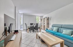 Champs-sur-Marne, Seine-et-Marne 77420