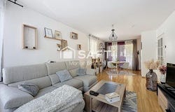 Reims, Champagne-Ardenne 51100