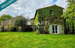Azay-Le-Brule, Poitou-Charentes 79400