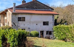 Igé, Saône-et-Loire 71960