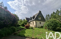 Questembert, Brittany 56230