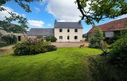 Plouegat-Moysan, Bretagne 29650