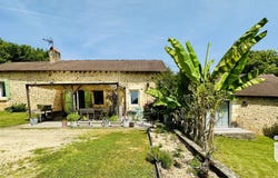 Salon, Nouvelle-Aquitaine 24380