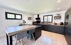 Meucon, Brittany 56890