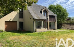Paimpont, Brittany 35380