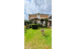 Bourgueil, Centre 37140