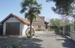 Paray-le-Monial, Burgundy 71600