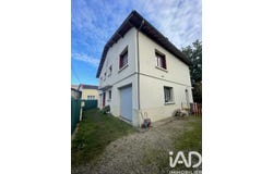 Moulins, Auvergne-Rhône-Alpes 03000