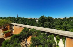 Nîmes, Languedoc-Roussillon 30000