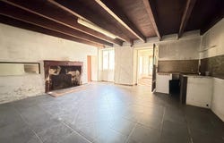 Raix, Poitou-Charentes 16240