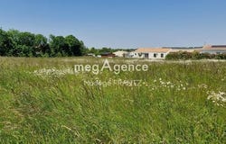 Landes, Poitou-Charentes 17380