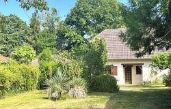 Salies-de-Béarn, Pyrénées-Atlantiques 64270