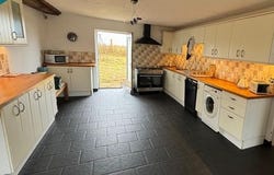 Desertines, Pays de la Loire 53190