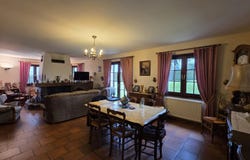 Milly-sur-Thérain, Oise 60112