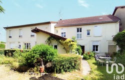 Mailly-le-Camp, Grand Est 10230