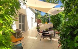 Saint-Étienne-du-Grès, Provence-Alpes-Côte d'Azur 13103
