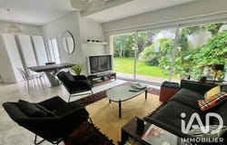 Vannes, Brittany 56000