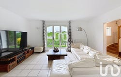 Évry-Grégy-sur-Yerre, Île-de-France 77166