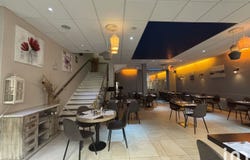 CHÂTEAUNEUF-SUR-LOIRE, Centre-Val de Loire 45110
