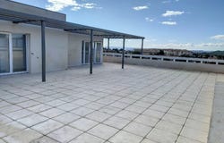 Les Angles, Gard 30133