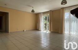 Saint-Germain-Laval, Île-de-France 77130