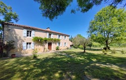 Auch, Midi-Pyrénées 32000