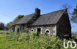 Plougonven, Brittany 29640