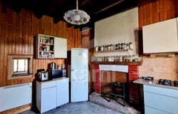 Cruguel, Brittany 56420