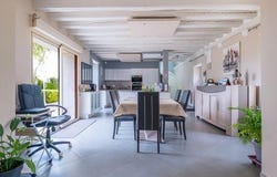 Changé, Pays de la Loire 72560