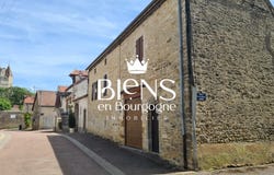 La Rochepot, Burgundy 21340