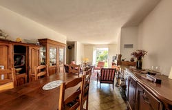 Saint-Paul-Trois-Châteaux, Rhône-Alpes 26130