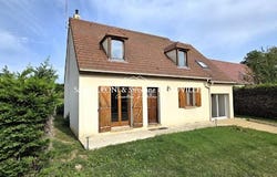 Jouy, Centre-Val de Loire 28300