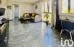 Carrières-sous-Poissy, Île-de-France 78955