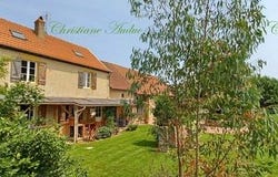 CHAROLLES, Bourgogne 71120