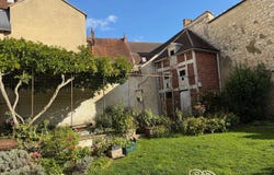 Saint-Florentin, Burgundy 89600