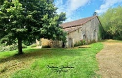 DOUVILLE, Aquitaine 24140