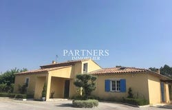 Saint-Maximin-la-Sainte-Baume, Provence-Alpes-Côte d'Azur 83470