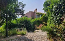 Nyons, Drôme 26110