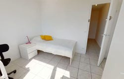 Rue Philippe Fabia, Lyon, Auvergne-Rhône-Alpes 69008