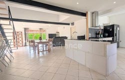 MALLAVILLE, Poitou-Charentes 16120