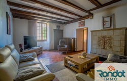 Gemeaux, Burgundy 21120