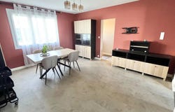 Tours, Indre-et-Loire 37100