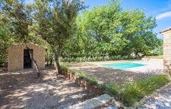 Gordes, Vaucluse 84220