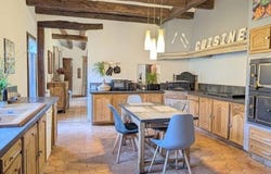 CHAUMES EN BRIE, Île-de-France 77390