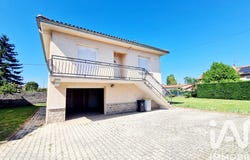 Sury-le-Comtal, Auvergne-Rhône-Alpes 42450
