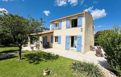 Saint-Maximin-la-Sainte-Baume, Provence-Alpes-Côte-d'Azur 83470