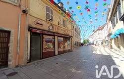 Gray, Bourgogne-Franche-Comté 70100